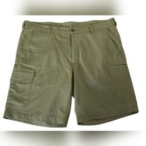 PGA Tour Pro Series Golf Shorts Men's Size 36 Green